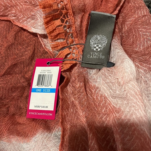Vince Camuto Scarf Tie Dye Chevron Wrap Desert NWT - Picture 5 of 6